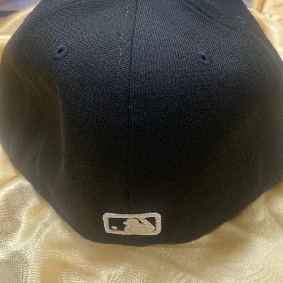 NEW ERA 59FIFTY MLB Basic Cap - Picture 4 of 11